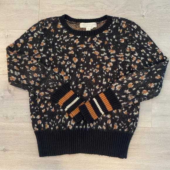 Saltwater Luxe Sweater Size Small - Picture 1 of 7